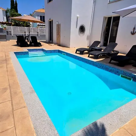 Sweet Oasis Villa